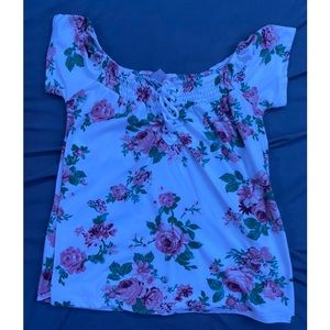 Small Floral off the shoulder crop top
